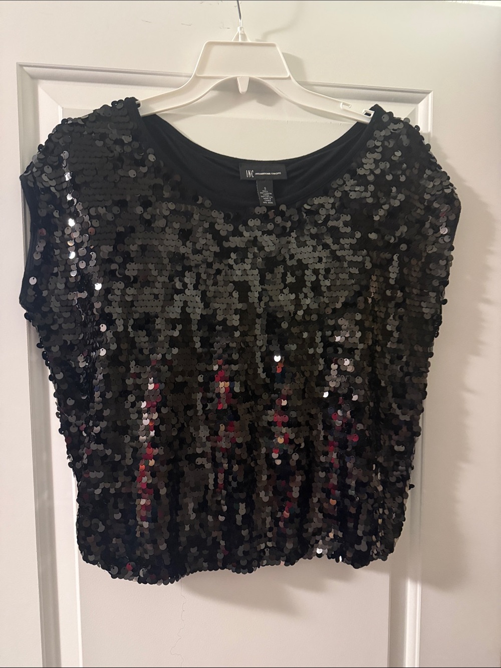 Women’s Black Sequin Top